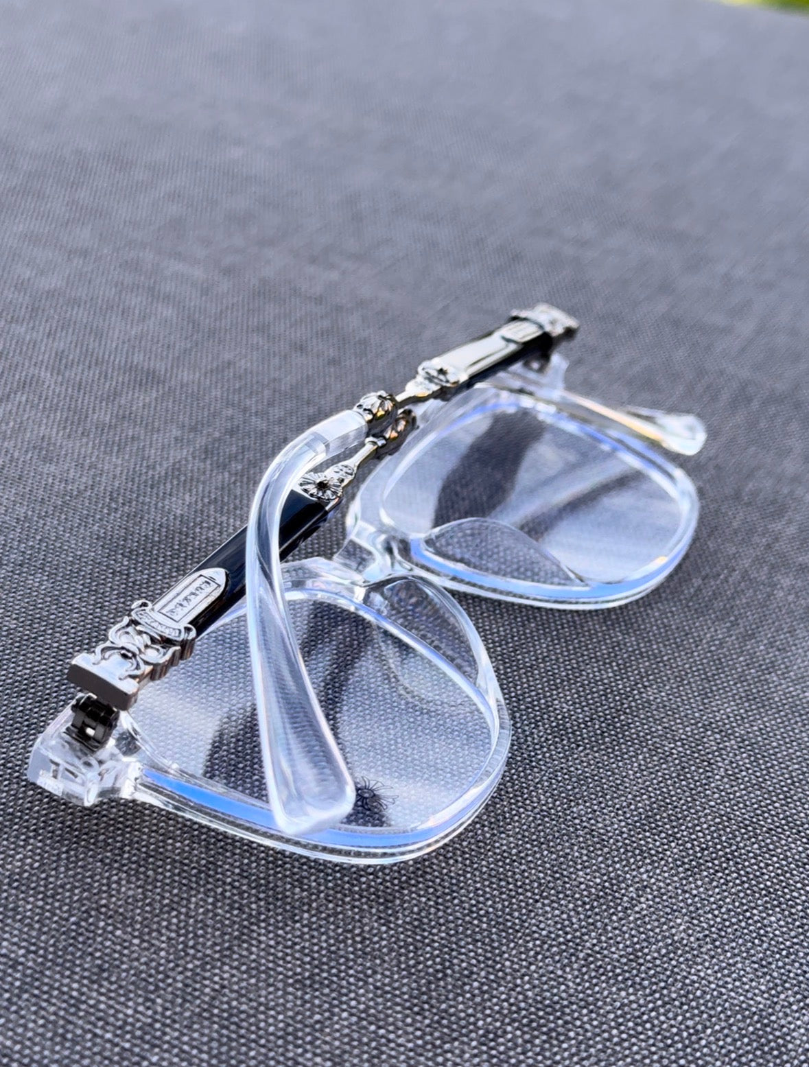 B EDICIÓN black silver transparente