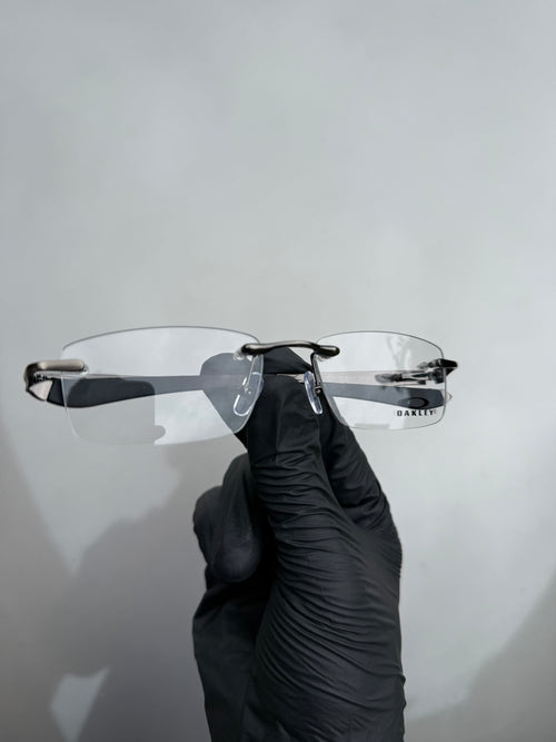 A Oakley tres piezas ®️