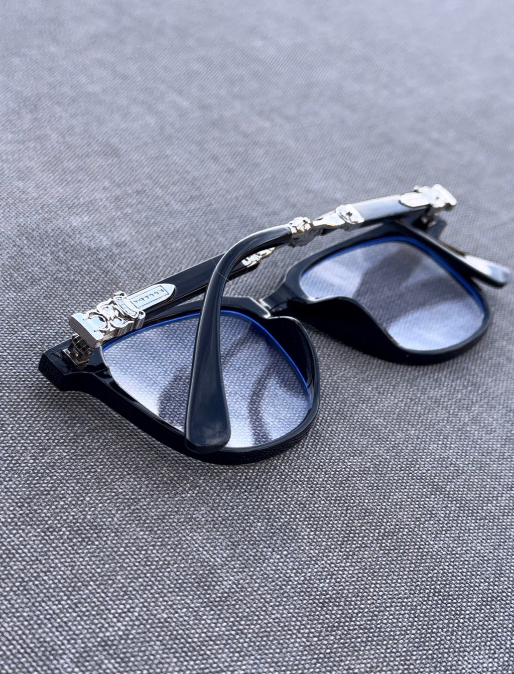 B Gafas – Edición Black Silver