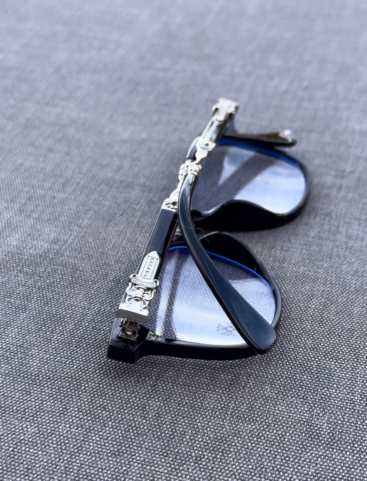 B Gafas – Edición Black Silver